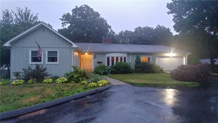 10 Blue Mist Drive, Lincoln, RI 02838 - Image #3