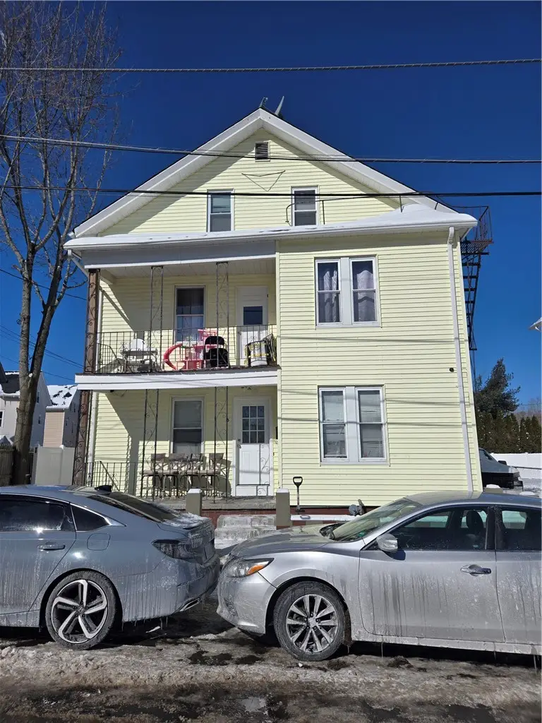 3 Barrett Street, Cumberland, RI 02864 - #2