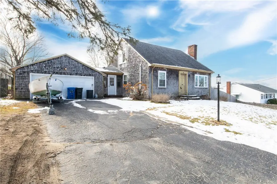 25 Mathew Road, Tiverton, RI 02878 - Image #2