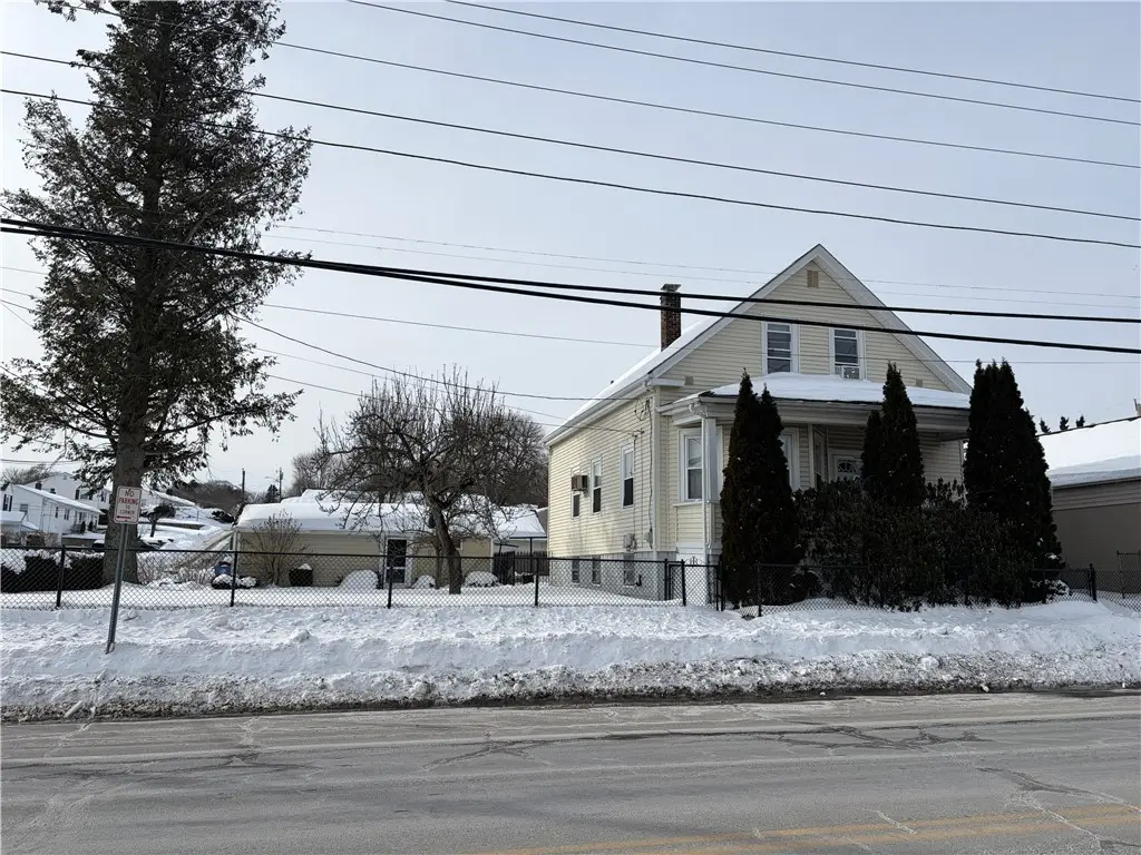822 Atwood Avenue, Cranston, RI 02920 - Image #1