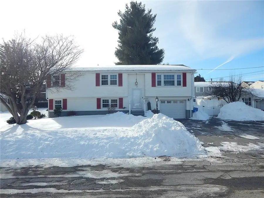 129 Vallette Street, Cranston, RI 02920 - Image #2