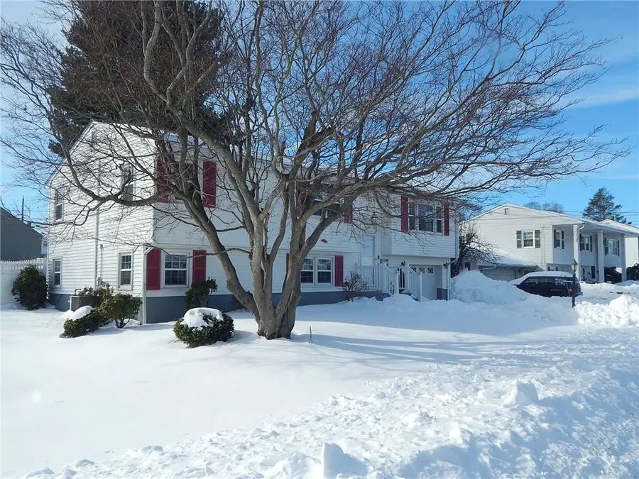 129 Vallette Street, Cranston, RI 02920 - Image #3