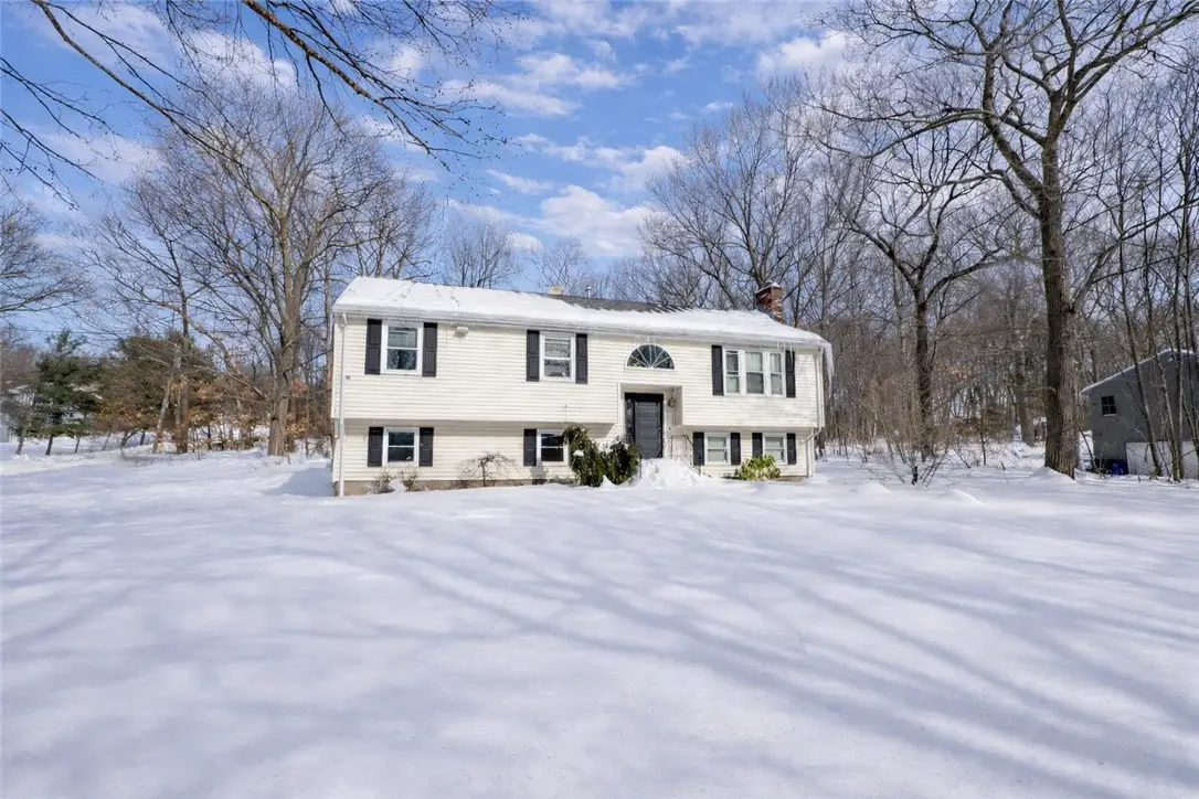 587 Central Avenue, Johnston, RI 02919 - #1