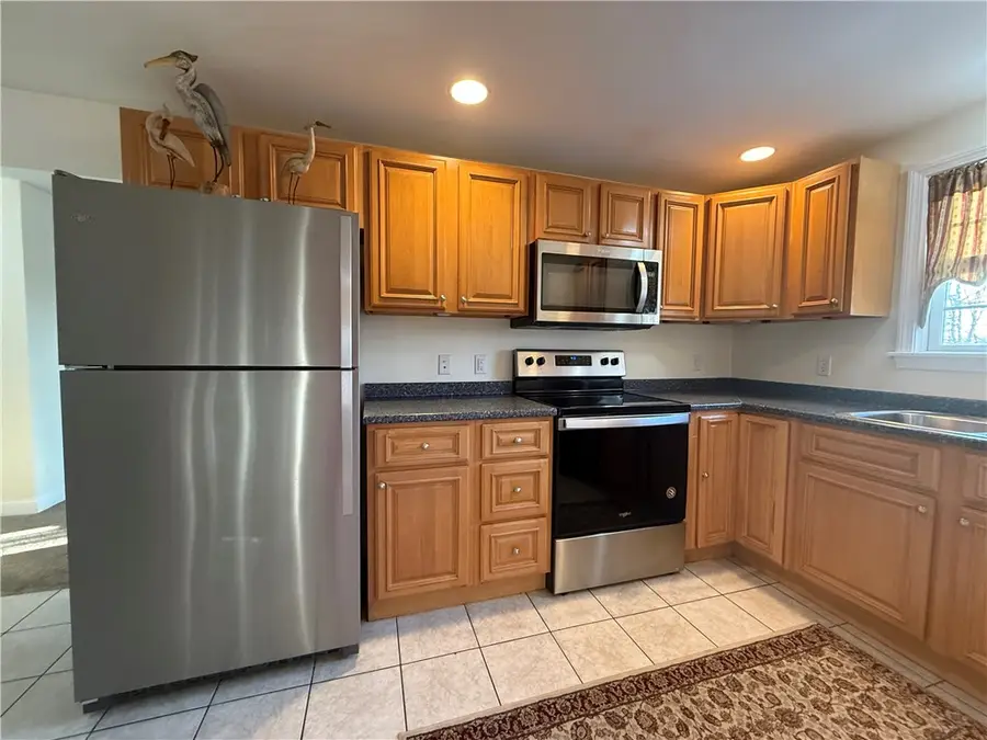 669 Metacom Avenue #25, Bristol, RI 02809 - #2