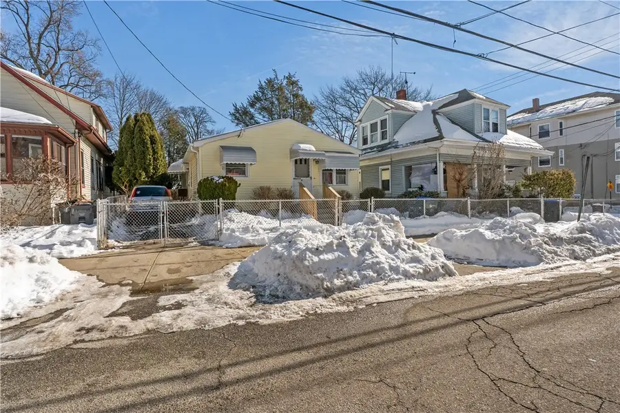 87 Pinehurst Avenue, Providence, RI 02908 - #2