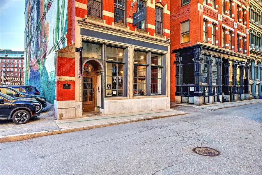 32 Custom House Street #201, Providence, RI 02903 - #2