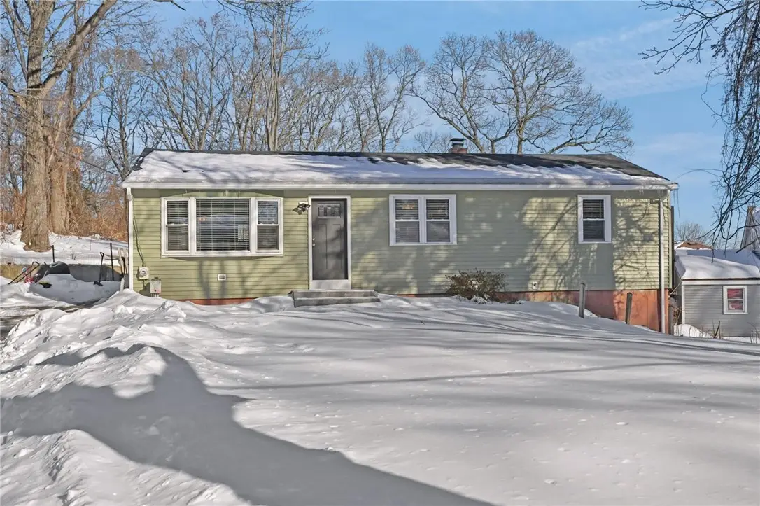 5 Deluca Street, Johnston, RI 02919 - #1