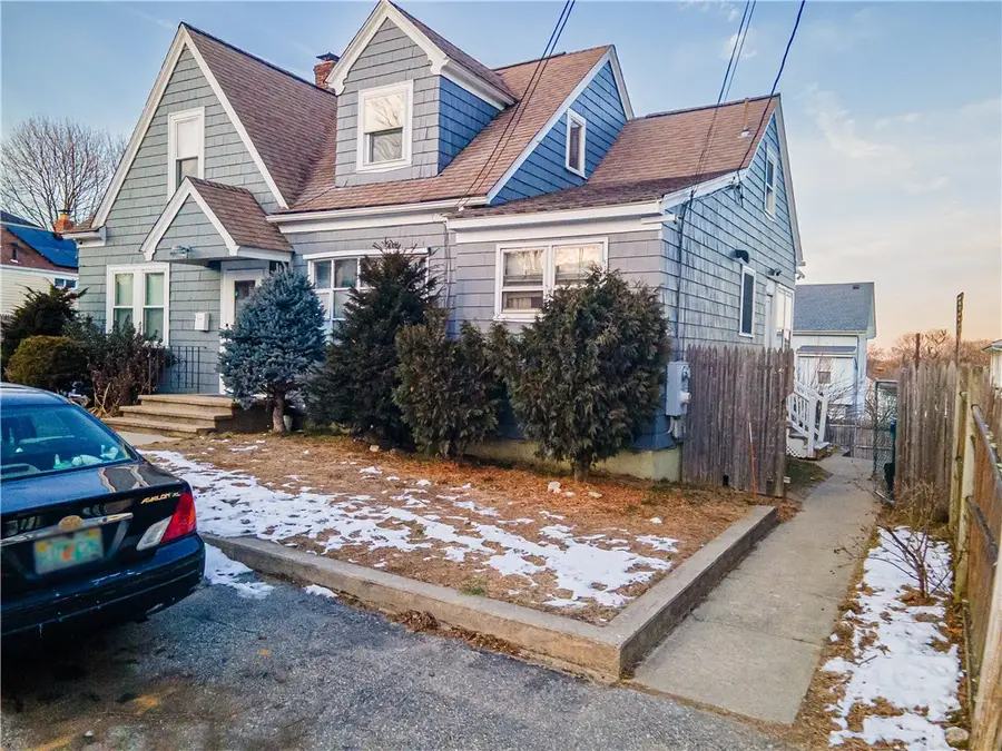 25 Hymer Street, Providence, RI 02908 - #2