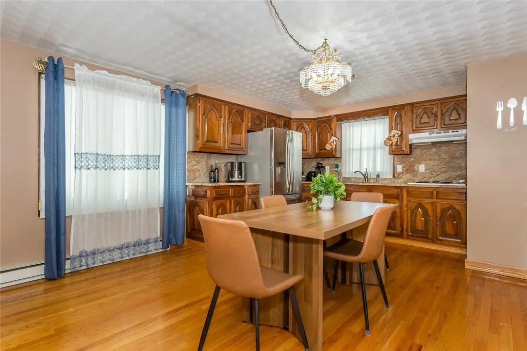 275 Columbus Avenue, Pawtucket, RI 02861 - Image #1