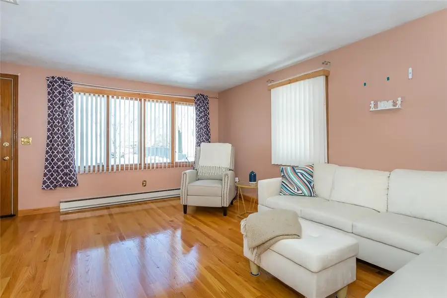 275 Columbus Avenue, Pawtucket, RI 02861 - Image #3