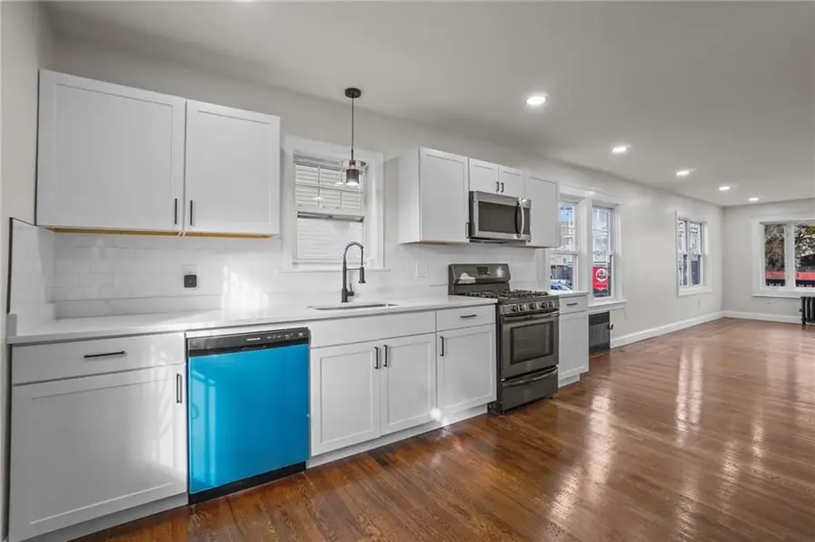 293 Webster Avenue, Cranston, RI 02920 - Image #3