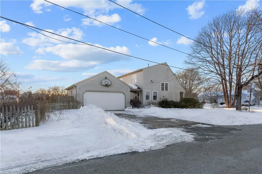 66 Christopher Street, South Kingstown, RI 02879 - Image #3