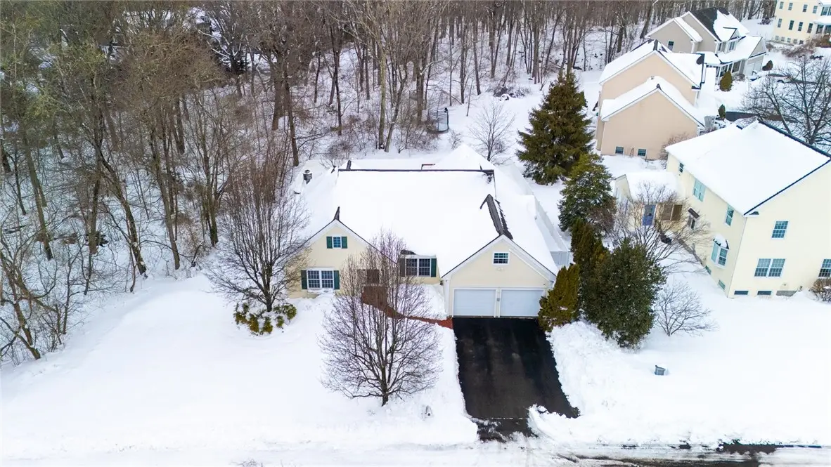 15 Jessica Lane, South Kingstown, RI 02879 - #1