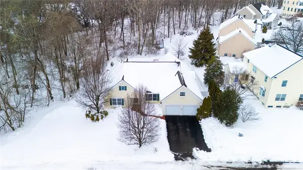 15 Jessica Lane, South Kingstown, RI 02879