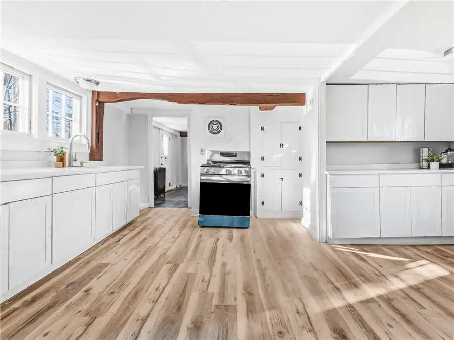 1382 Hope Street, Bristol, RI 02809 - Image #2