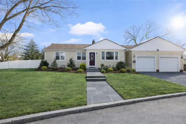 55 Togansett Road, Providence, RI 02910