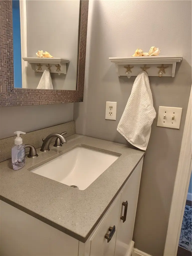 19 Apache Drive #19C, Westerly, RI 02891 - #3