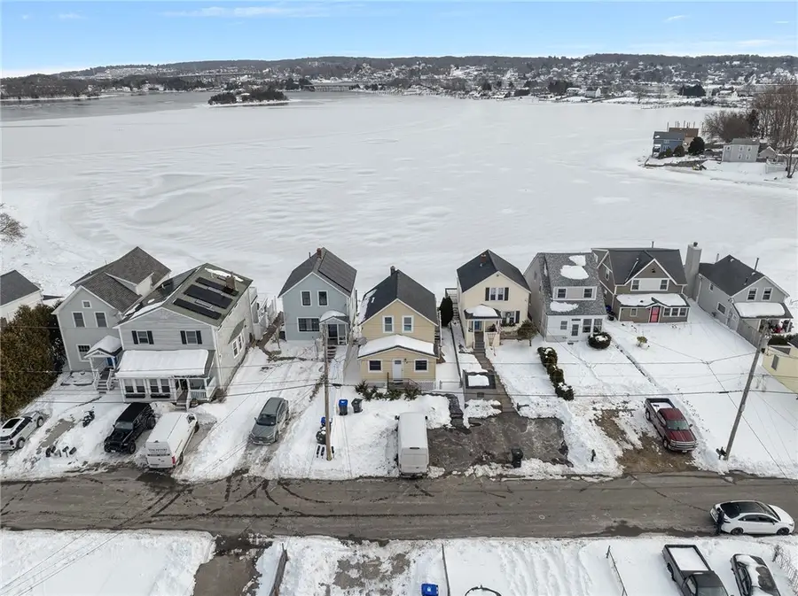 47 Cedar Avenue, Portsmouth, RI 02871 - #3