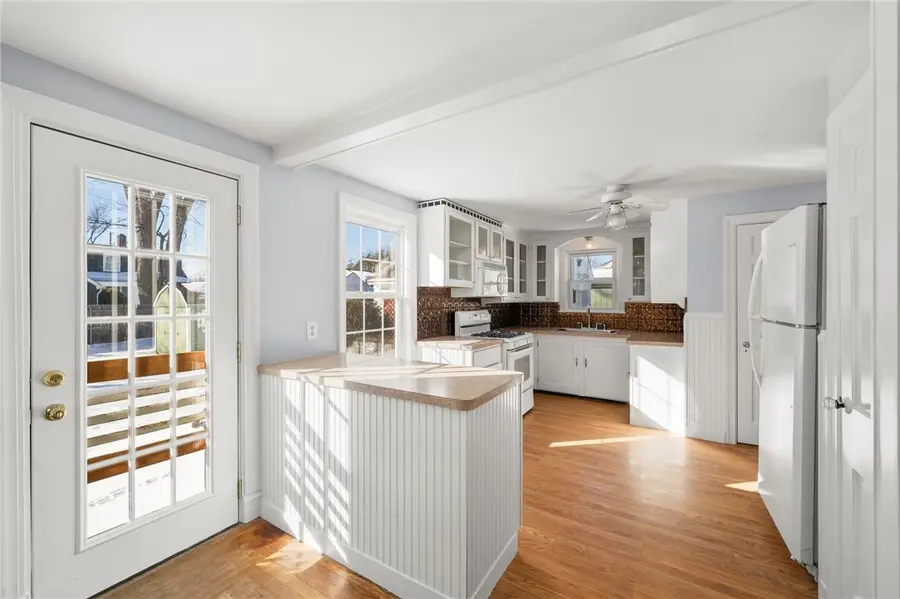 25 Newfield Avenue, Warwick, RI 02888 - #2