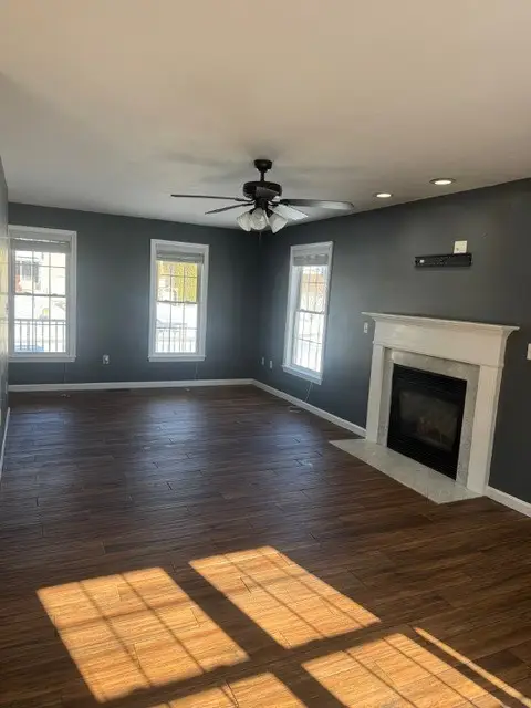 22 Derby Lane, Cranston, RI 02921 - Image #2