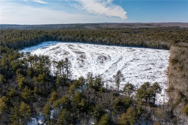 0 Nooseneck Hill Road, Coventry, RI 02816