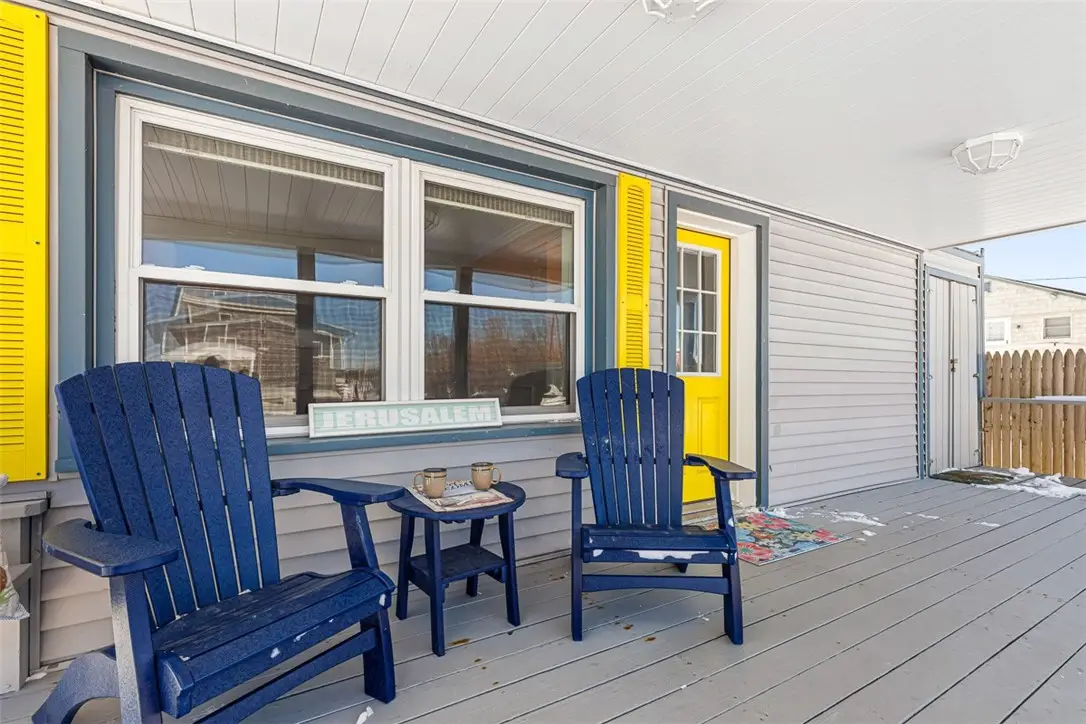 6 Macalder Street, Narragansett, RI 02882 - #1