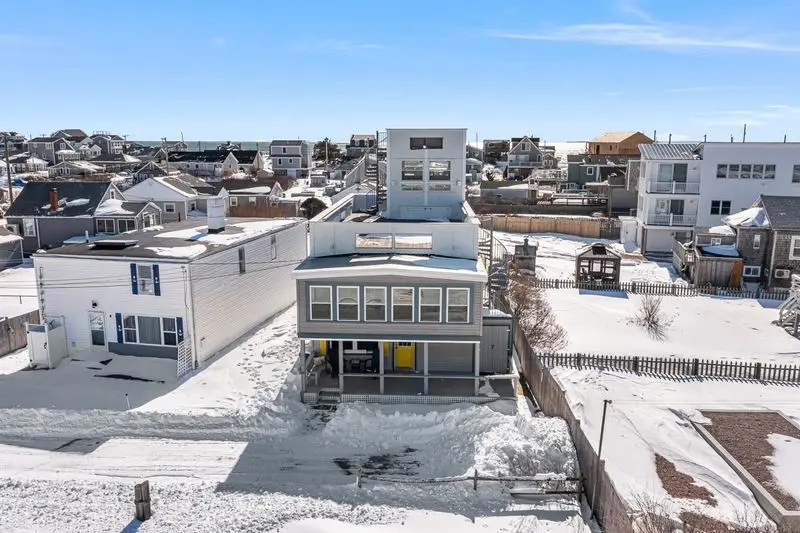 6 Macalder Street, Narragansett, RI 02882 - #2