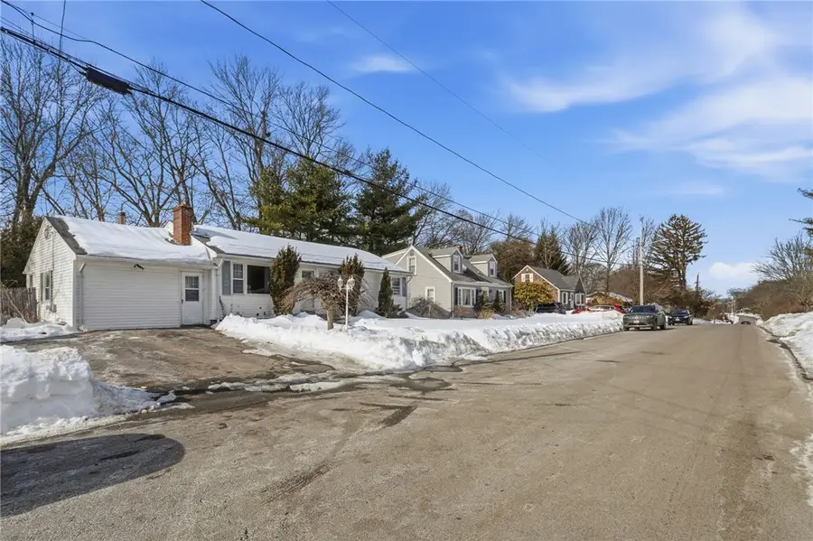 165 Lockwood Street, West Warwick, RI 02893 - Image #3