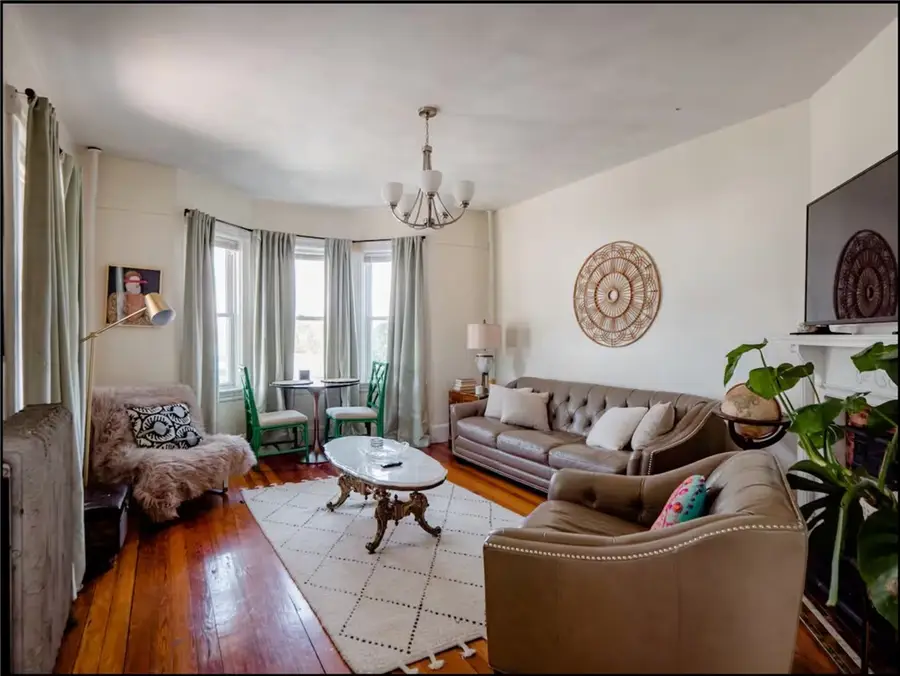 10 Carleton Street, Providence, RI 02908 - #3