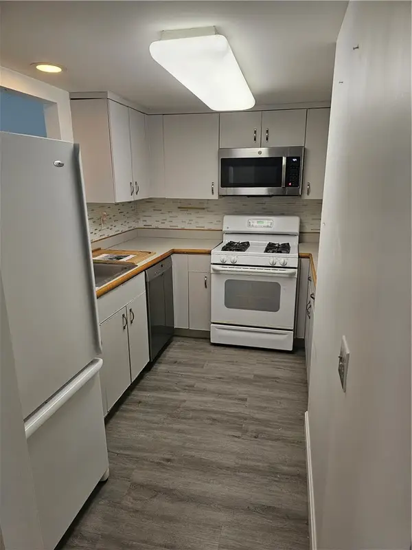 37 Lawton Brook Lane, Portsmouth, RI 02871