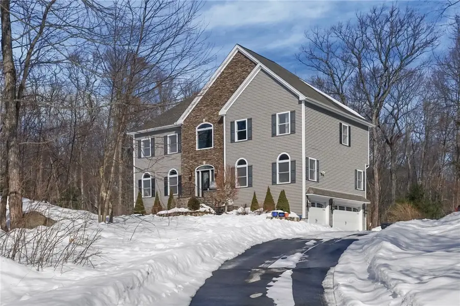 47 Austin Drive, Cumberland, RI 02864 - #3