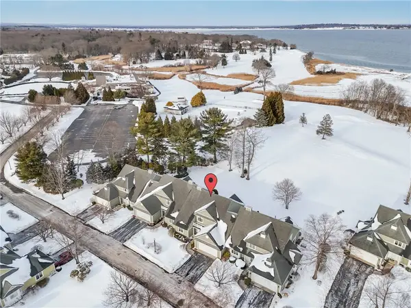 60 Woods Way, North Kingstown, RI 02852