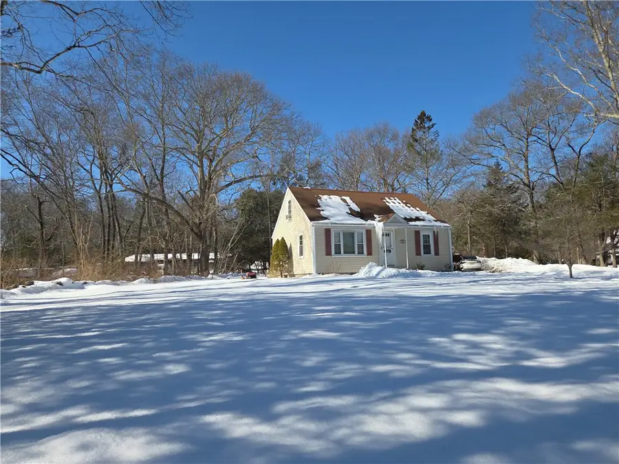 1003 Slocum Road, Saunderstown, RI 02874 - #3