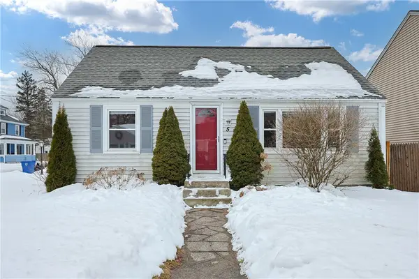5 Keane Street, Lincoln, RI 02865