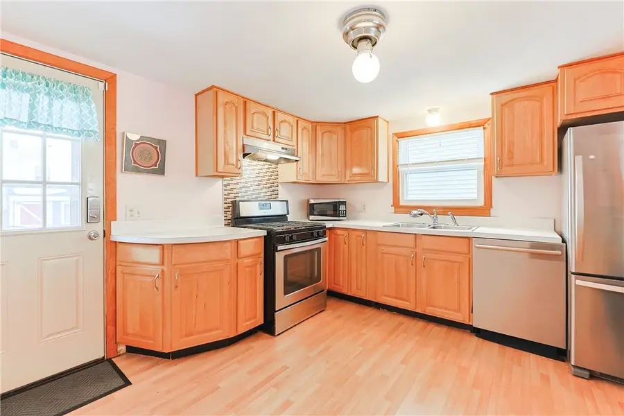 5 Keane Street, Lincoln, RI 02865 - #2