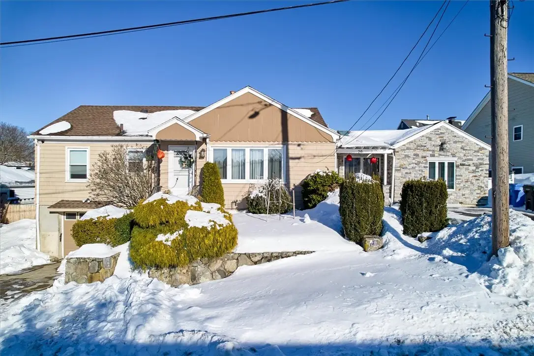 20 Woodland Avenue, Cranston, RI 02920 - #1