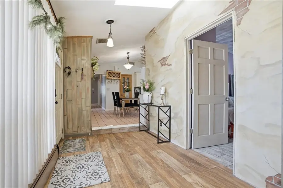 20 Woodland Avenue, Cranston, RI 02920 - #2