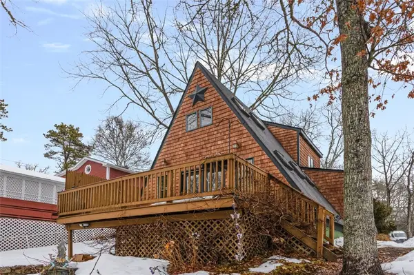 27 Ricks Road, Charlestown, RI 02813