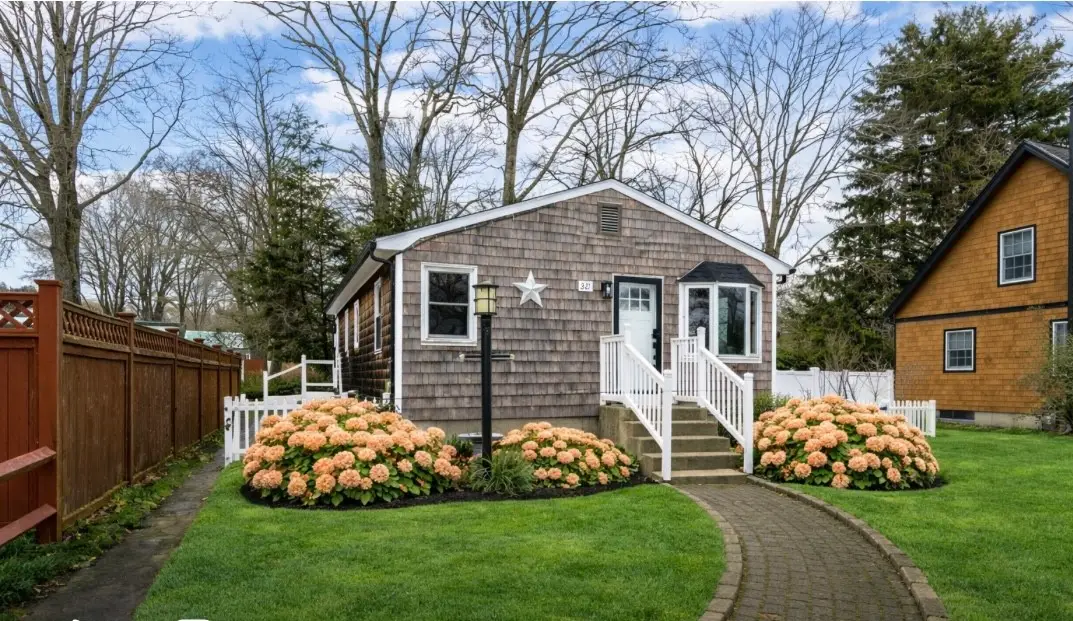 327 Beachwood Drive, Warwick, RI 02818 - #1