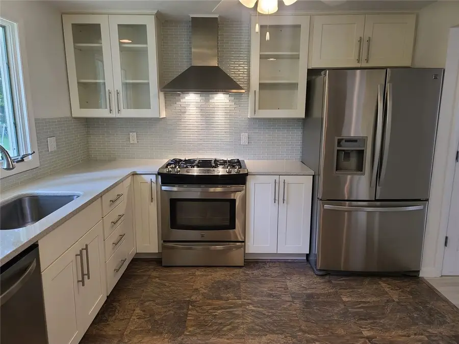 426 South County Trail, Exeter, RI 02822 - #3