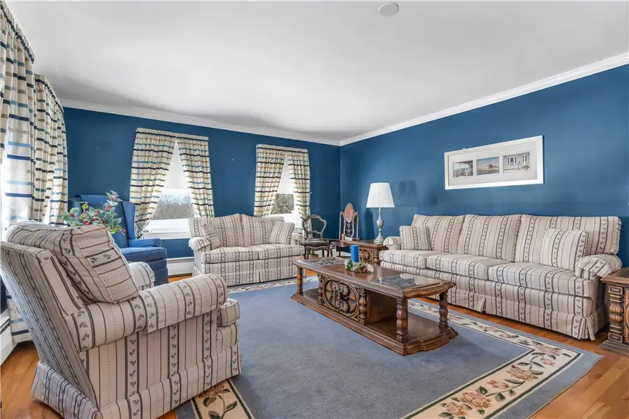 137 Colonial Avenue, Cumberland, RI 02864 - #2