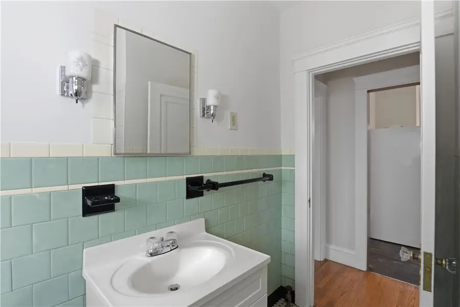 144 Laurens Street, Cranston, RI 02910 - #3