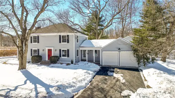26 Tiffany Circle, Barrington, RI 02806