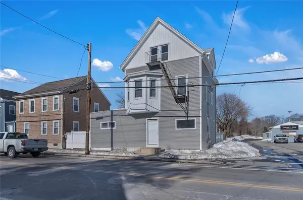 27 Greenville Avenue, Johnston, RI 02919