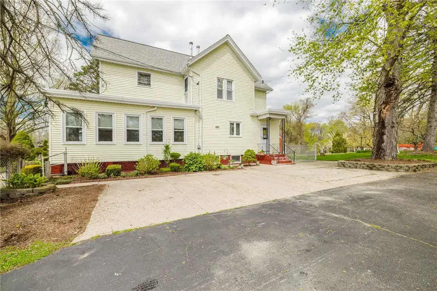 18 Central Avenue, Seekonk, MA 02771 - #3