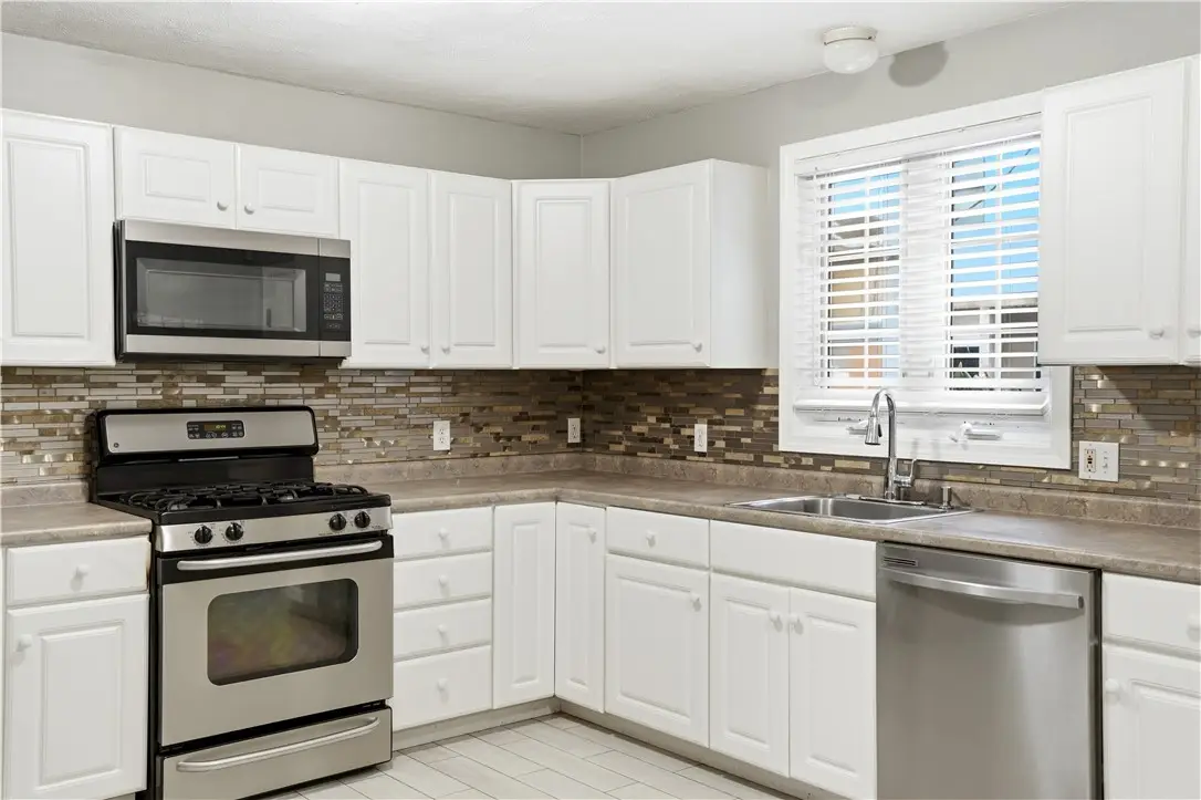 23 Fortin Avenue, Pawtucket, RI 02860 - #1