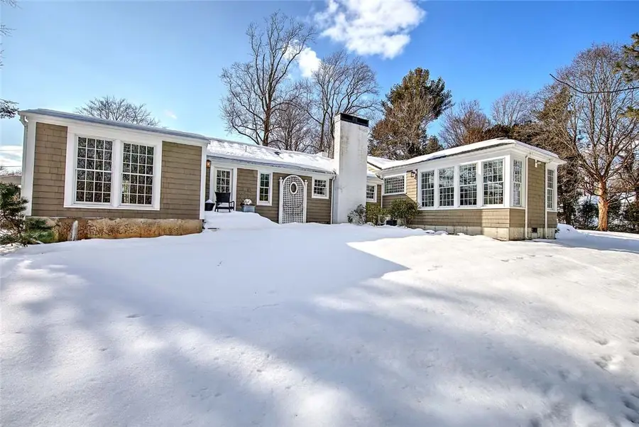 22 Lantern Lane, Barrington, RI 02806 - #2