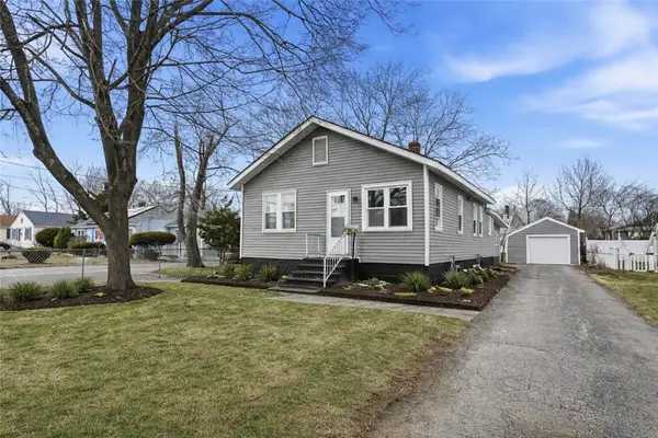 79 Bellevue Avenue, Warwick, RI 02888