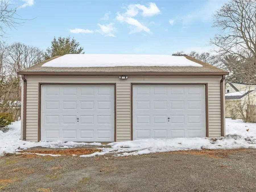 5 Woodland Avenue, Coventry, RI 02816 - #3