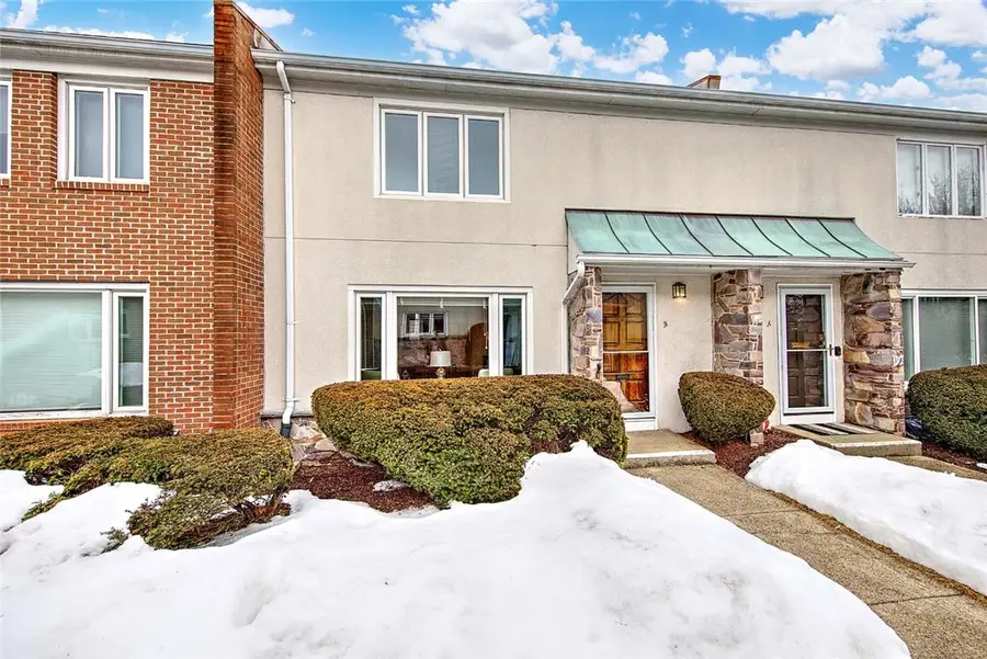 164 Butler Avenue #B, Providence, RI 02906 - #3